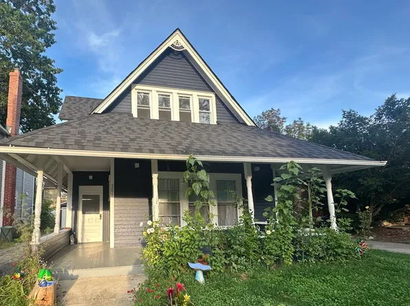 309 Groveland Club Dr, Cleveland, OH 44110