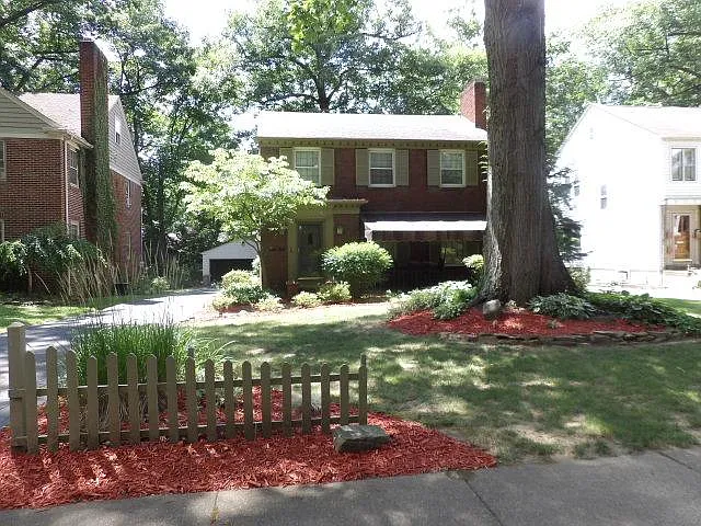 4320 Chester Dr photo 1