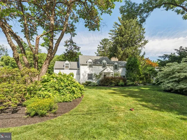 744 Clarendon Rd, Narberth, PA 19072