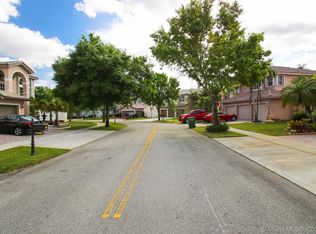 17426 SW 35th Ct, Hollywood, FL 33029