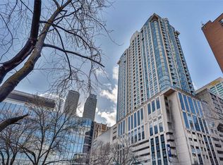 8 Park Rd #3209, Toronto, ON M4W3S5