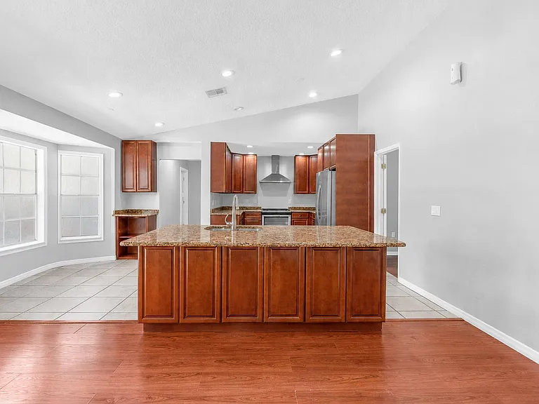 5829 Pitch Pine Dr — Photo 12
