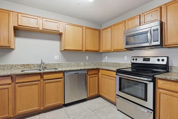 1351 S Mosley Ct — Photo 9