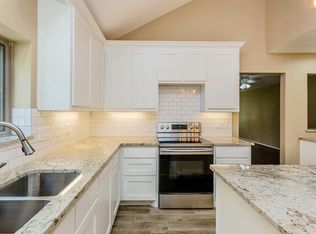 1703 Rock Fence Dr, Richmond, TX 77406