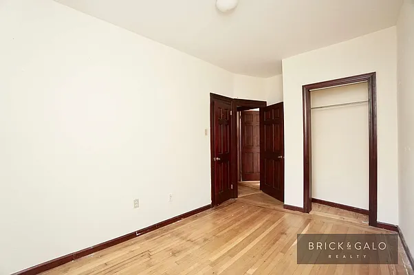 Rented by BRICK & GALO REALTY CORP | media 28