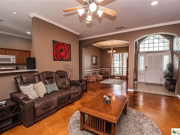 4th image of 1004 Woodhollow Dr