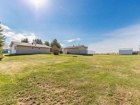 4th image of E Sweberg Street Rural Wetaskiwin No 10 #417