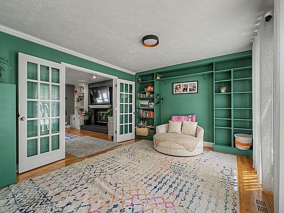 4th image of 2503 Blarney Stone Ln