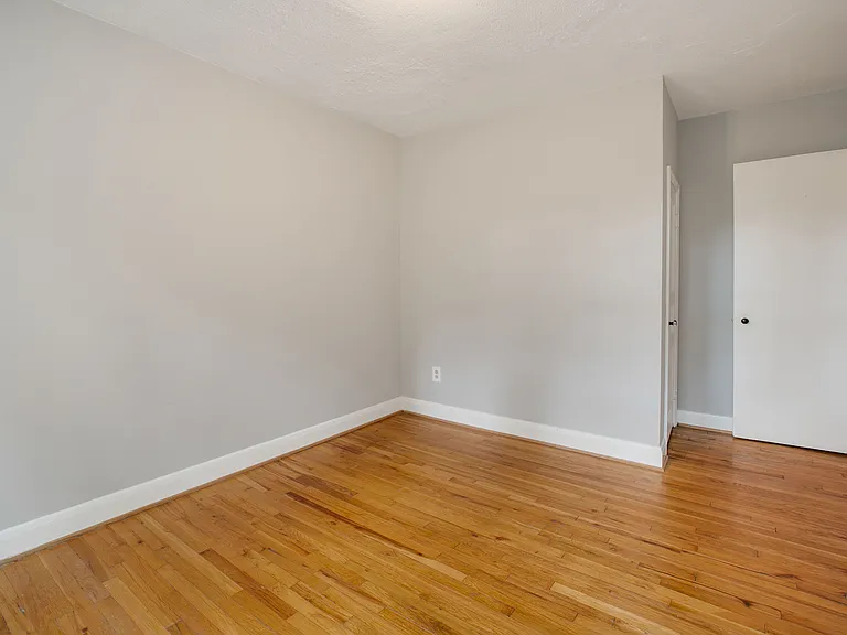 1125 Roland Heights Ave — Photo 15