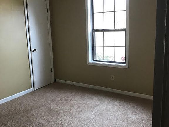 4th image of 8521 Bridgewood Dr