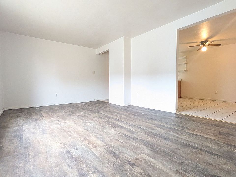 1st image of 1819 Badger St #1