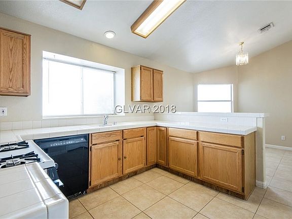 4th image of 8345 Aspenbrook Ave