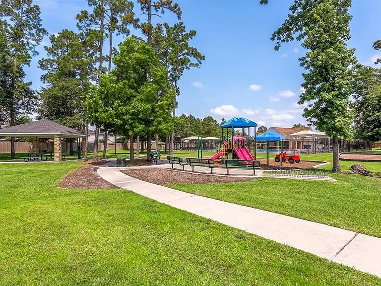 3603 Avalon Castle Dr — Photo 35