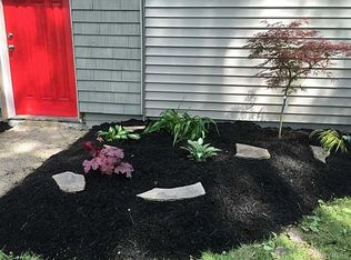 238 Hirschfield Dr, Amherst, NY 14221