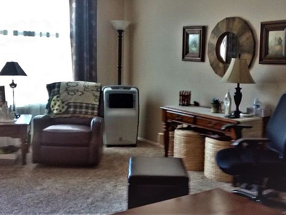 4th image of 4427 E Shetland Dr