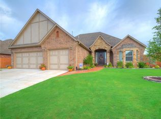 13217 NW 6th St, Yukon, OK 73099
