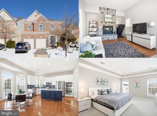 8322 Middle Ruddings Dr, Lorton, VA 22079