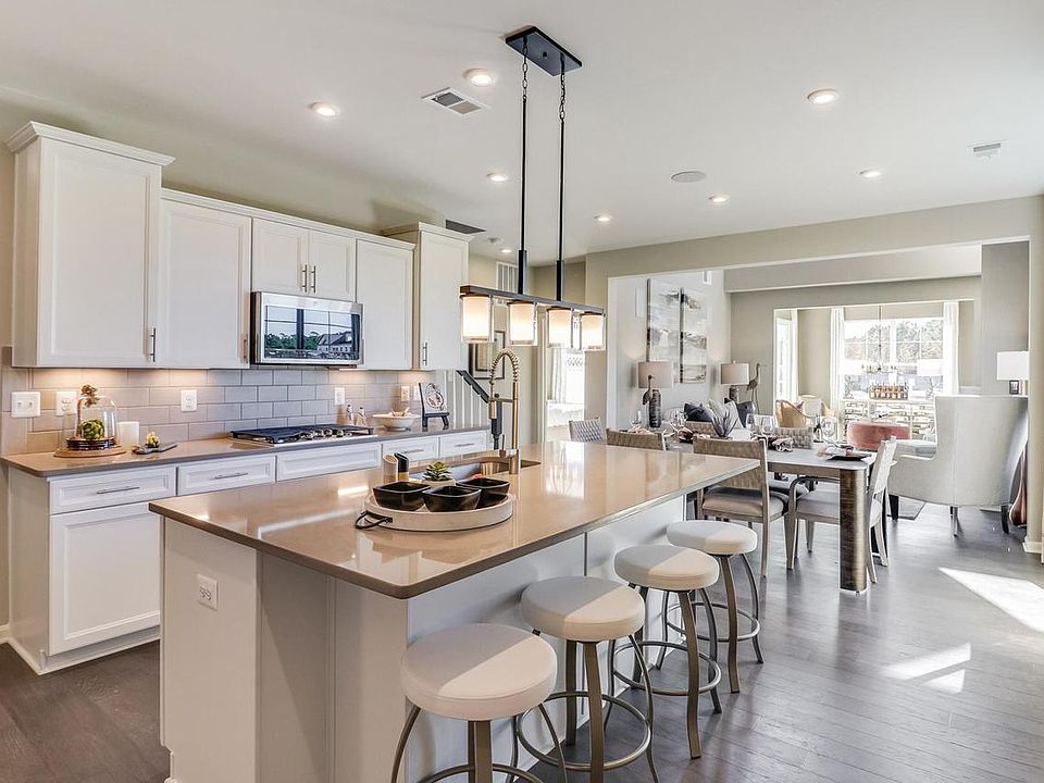 1st image of 33218 Oyster Cove Dr #2