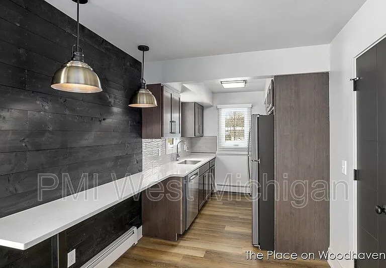 8426 Woodhaven Dr SW #4 — Photo 9