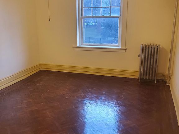 3rd image of 534 Park Ave #2