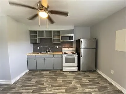 800 W Washington St #4 — Photo 21