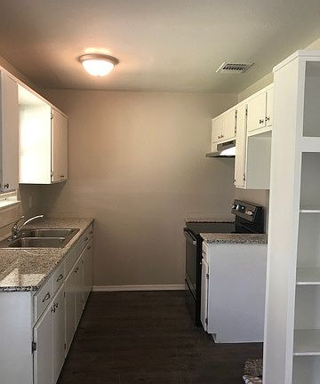 3rd image of 6235 Bright Valley Dr