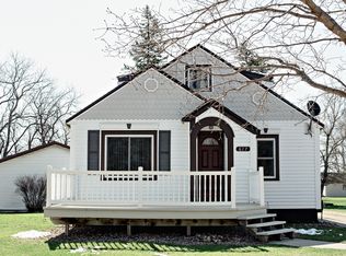 617 3rd Ave, Brewster, MN 56119
