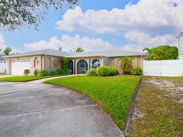 549 Dolphin Ave SE, Saint Petersburg, FL 33705