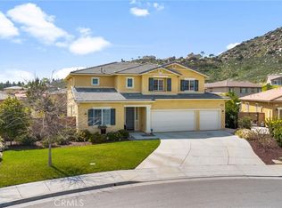 4388 Falconer Dr, Riverside, CA 92505