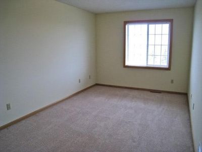 shamrock court apartment rentals saint paul mn zillow