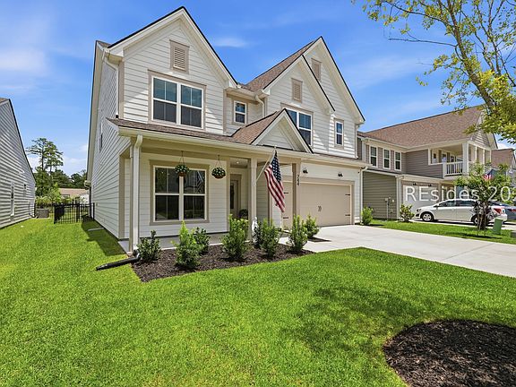 3rd image of 744 Danner Drive