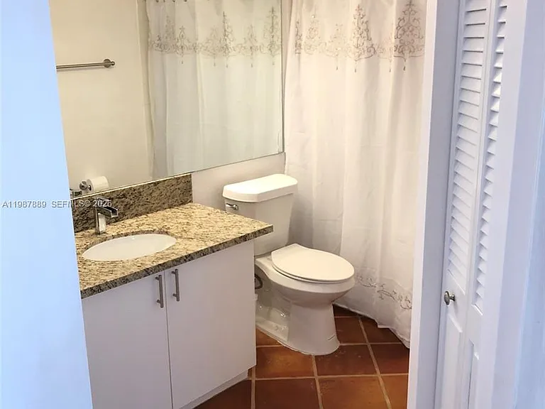 19901 E Country Club Dr #2206 — Photo 13