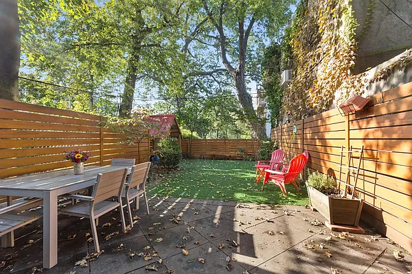 Sold by Corcoran | media 16