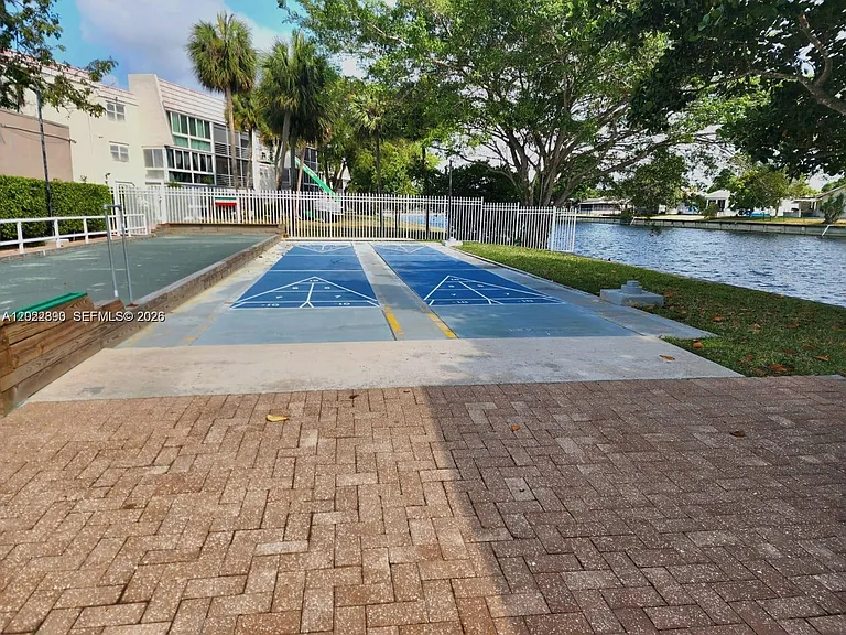 9101 Lime Bay Blvd #305 — Photo 22
