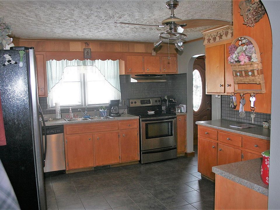 1st image of 934 Nicely Ave