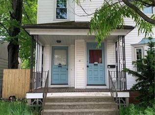 11 Stuart St FLOOR 2, Pawtucket, RI 02860