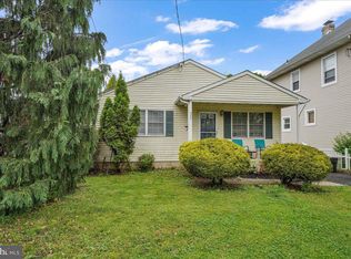 306 Gilpin Rd, Willow Grove, PA 19090