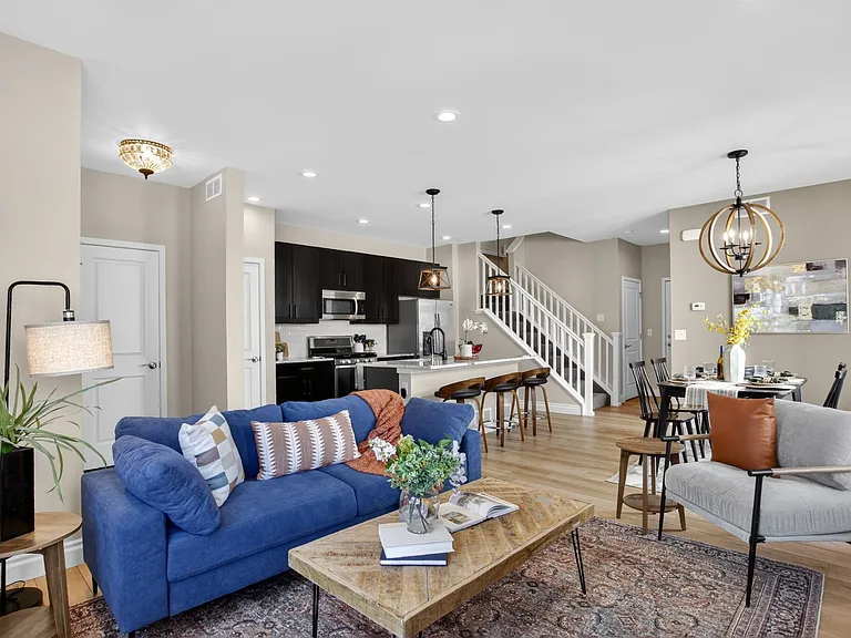 10310 Tall Oaks Cir — Photo 5
