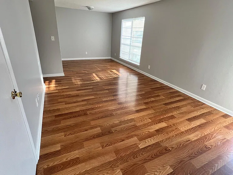 2220 Jonathan Dr NW #D — Photo 5