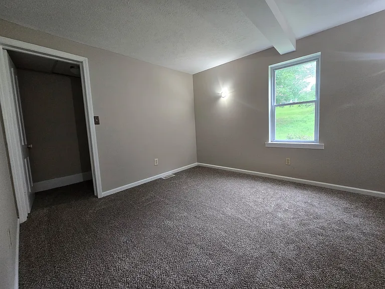 400 W Fulton St — Photo 19