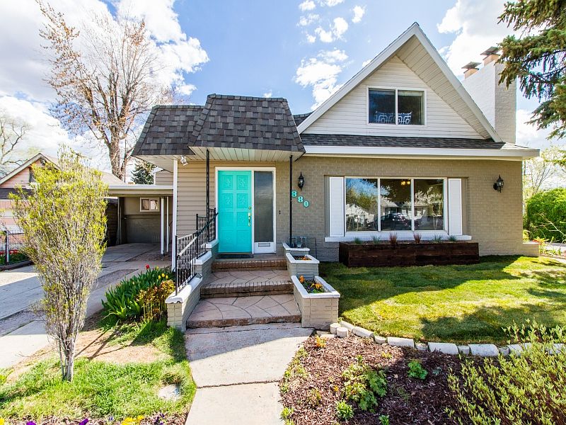 1st image of 880 E Gregson Ave