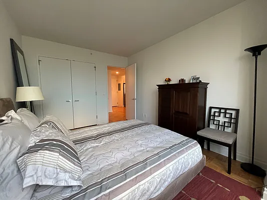 Rented by Carnegie Hill Place | media 33