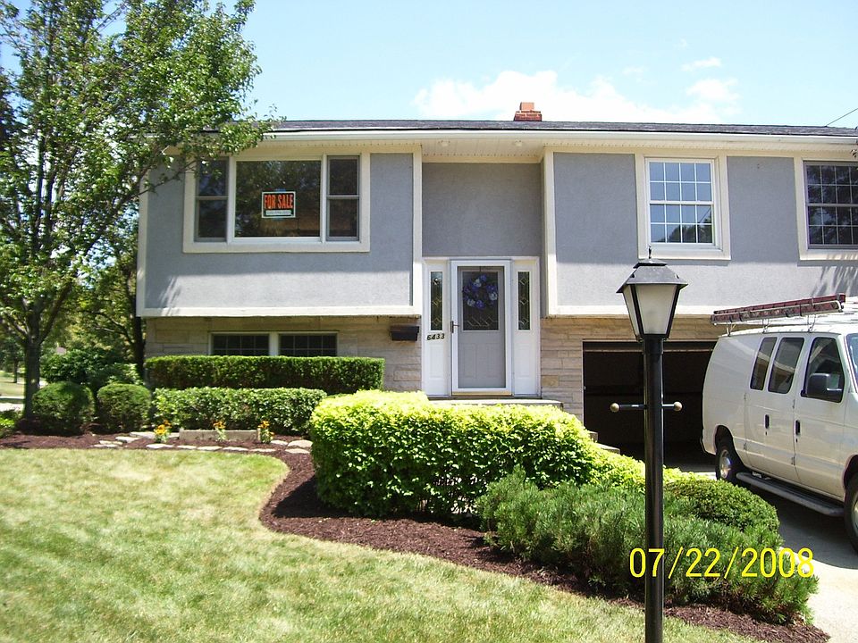 awesome curb appeal