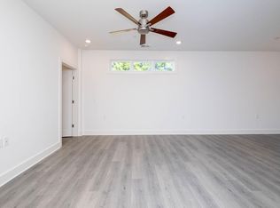 1608 Marshall Holw #302, Nashville, TN 37203