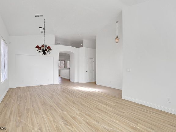5th image of 2138 Ponticello Dr