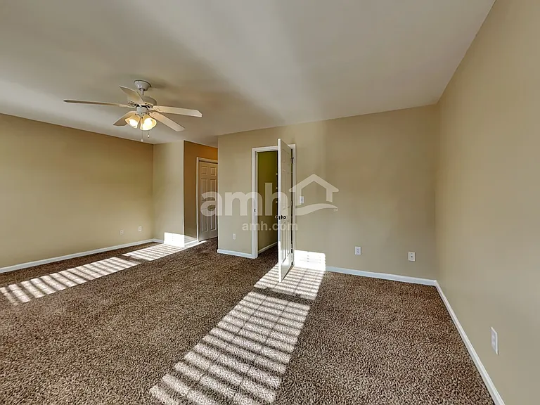 218 Spinel Ln — Photo 10