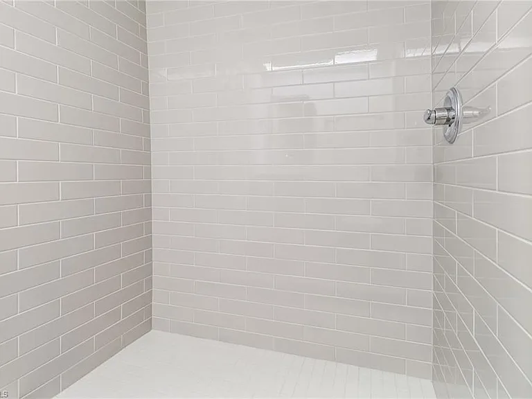 17452 Woodland Trace Dr — Photo 8