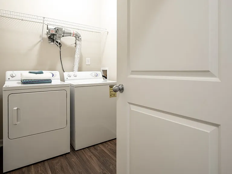 Woodland Trail Apartments — Photo 12