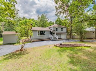 656 Sprout Brook Rd, Putnam Valley, NY 10579