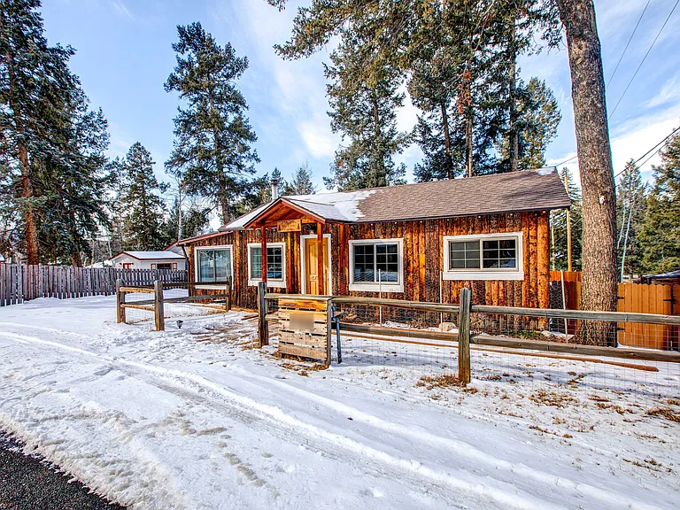 506 N Fairview St — Photo 30